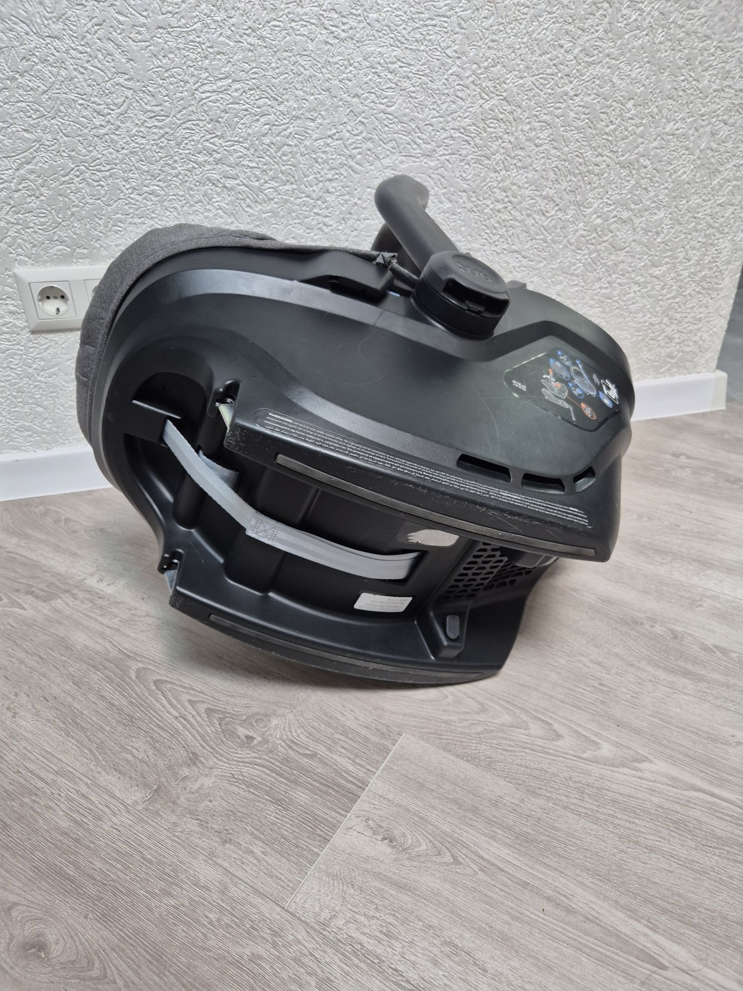 Автокрісло автолюлька автокресло Uppababy  mesa 0+ sip стан ідеальний