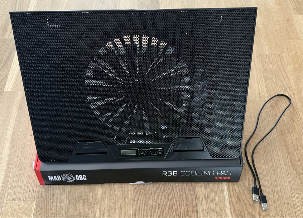 Podstawka chłodzaca Mad Dog GCP600 RGB