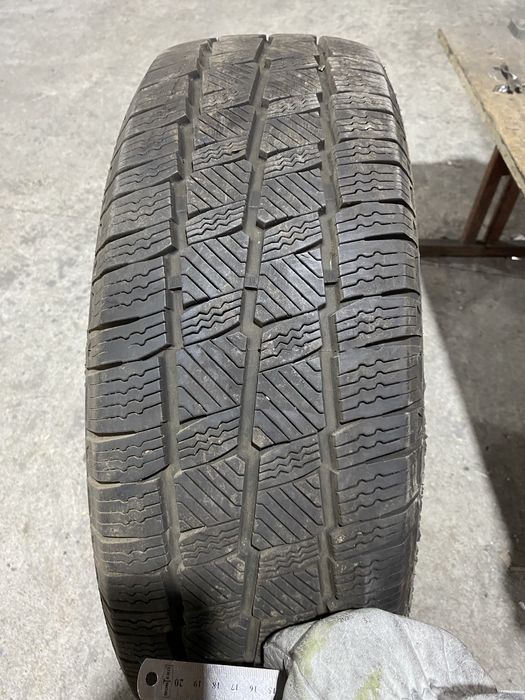 Резина колеса Mirage 215/65 r16c 4штуки,ціна за 1шт