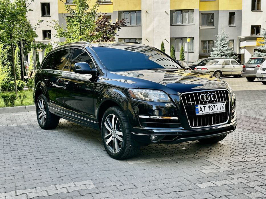 Продам AUDI Q7 2015рік