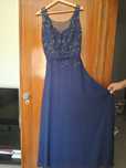 Vestido cerimónia Azul escuro - tamanho 46