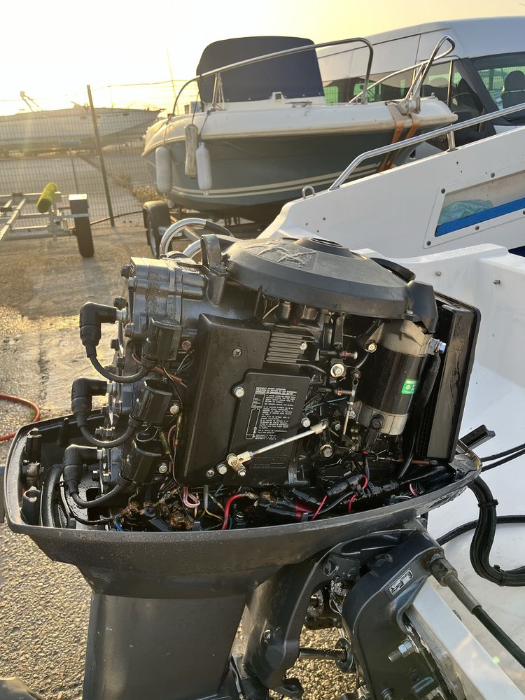 Barco Caher 500cp 70hp yamaha