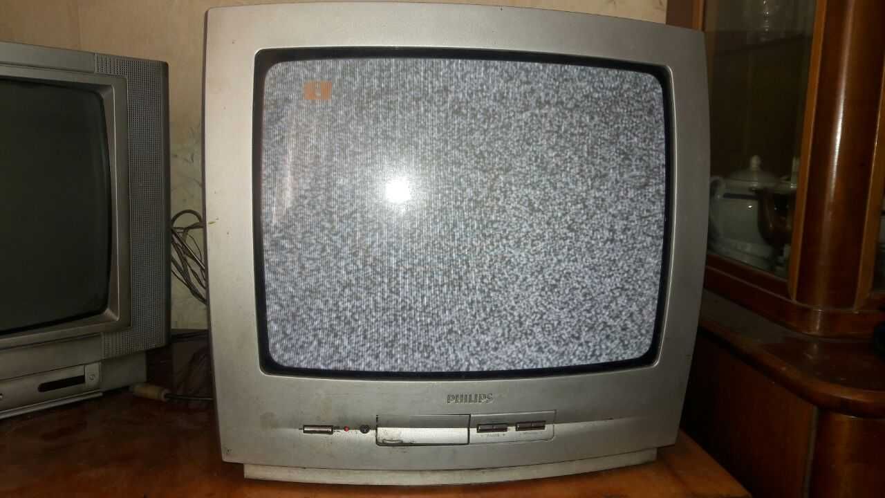 Телевизор Philips 14pt1686  з пультом ДУ