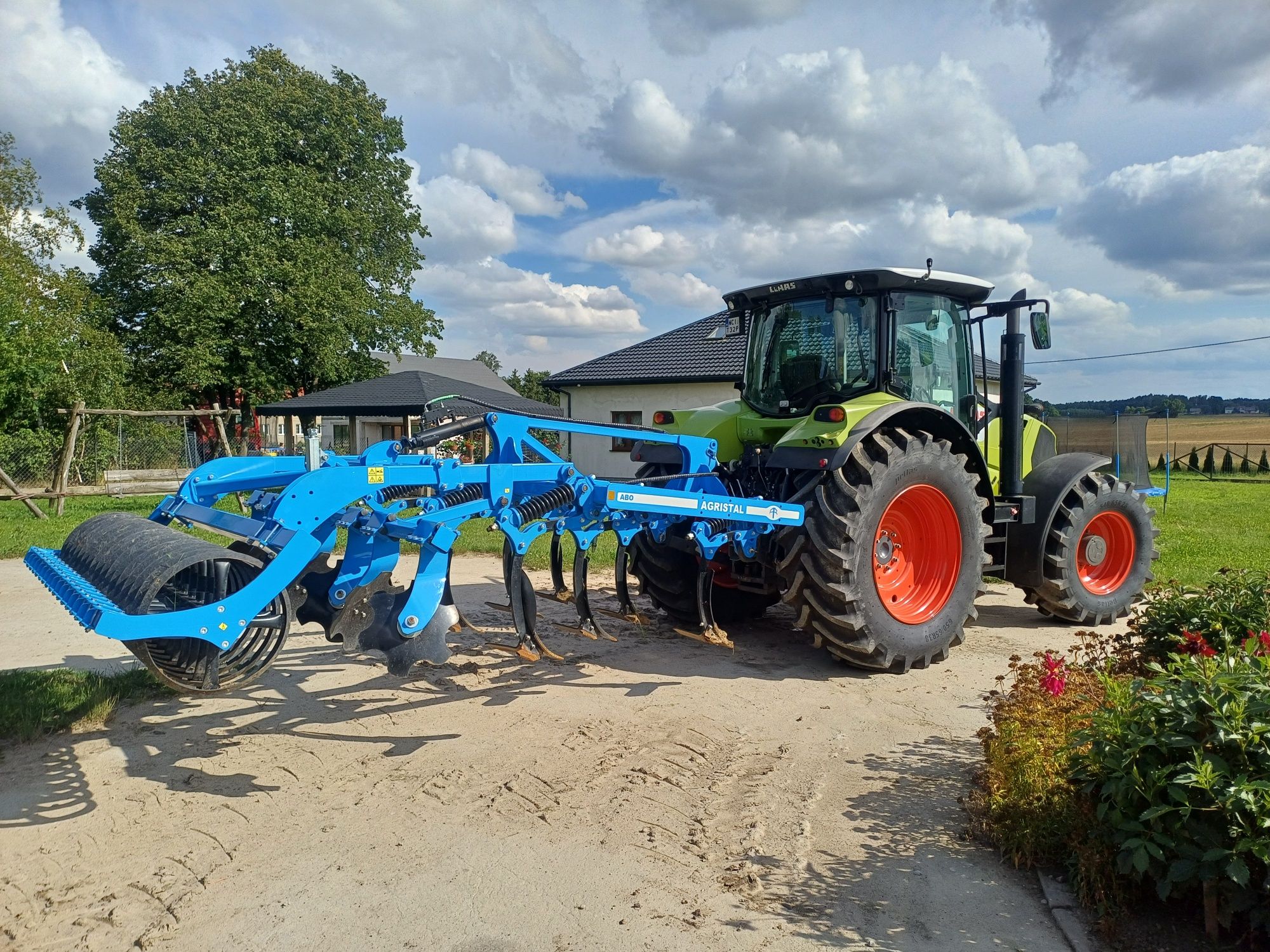 Claas arion 650 Hexashift