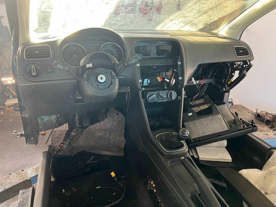 Volkswagen polo 1.4 tdi CUS Skrzynia PHB cały na części 6r / 6c