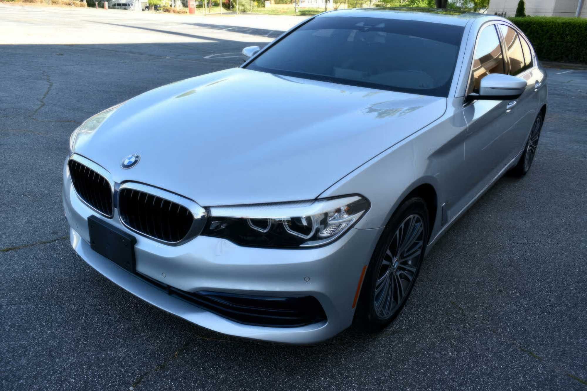 2019 BMW 5 Series 530i