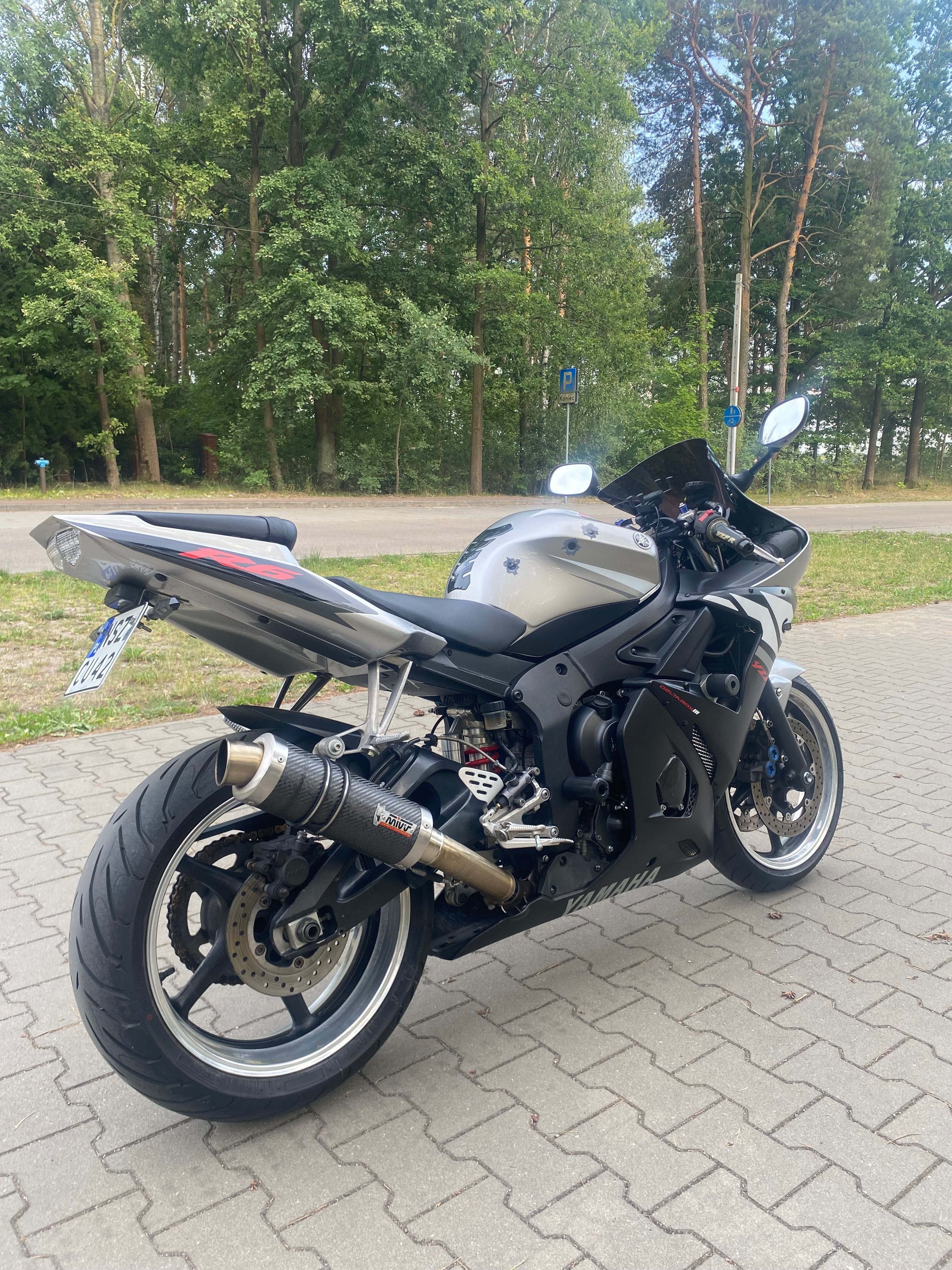 Yamaha r6 2004 A2