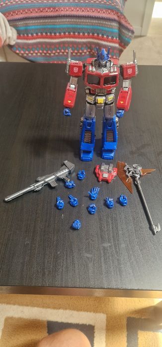 Tranformers MDLX Optimus Prime