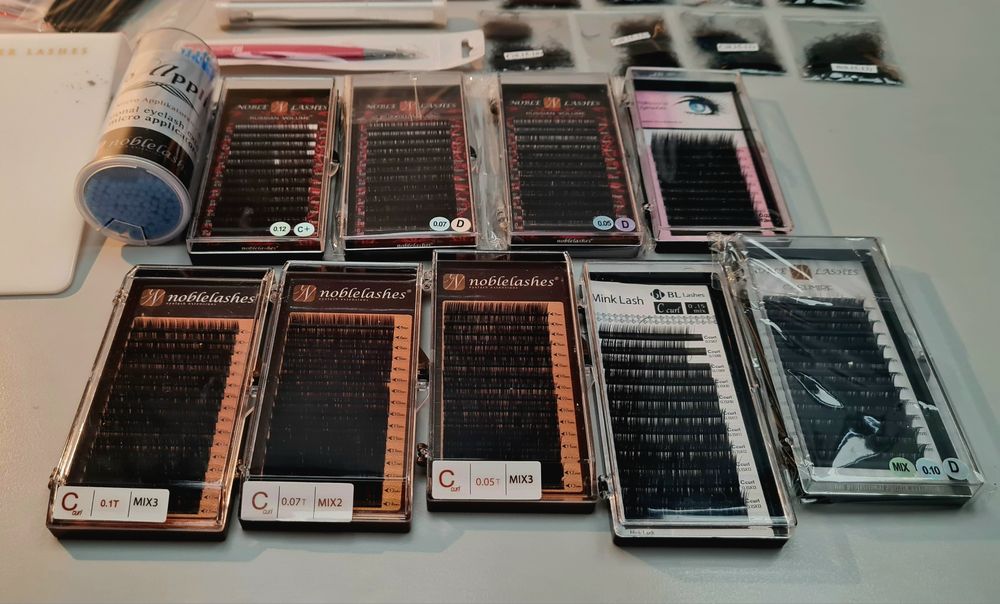 Zestaw akcesoria do stylizacji przedłużania i laminacji rzęs