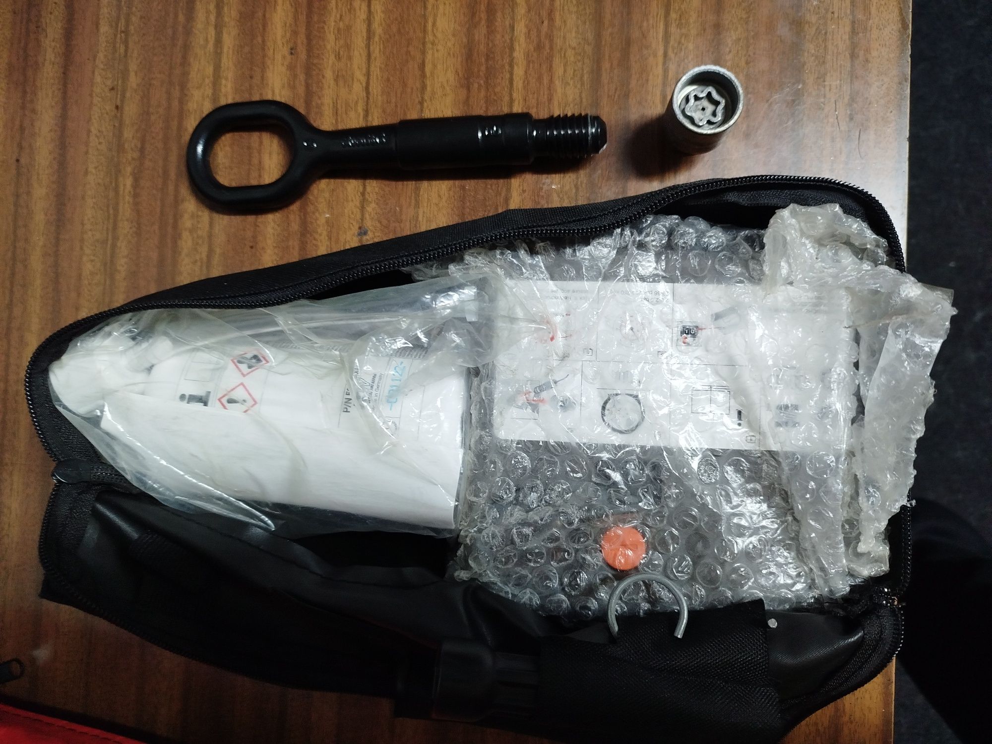 Bolsa VW/Audi/Skoda - Compressor, gel, anti  roubo + gancho de reboque