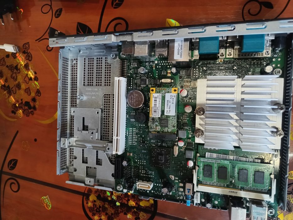 Fujitsu futra s900 микро пк