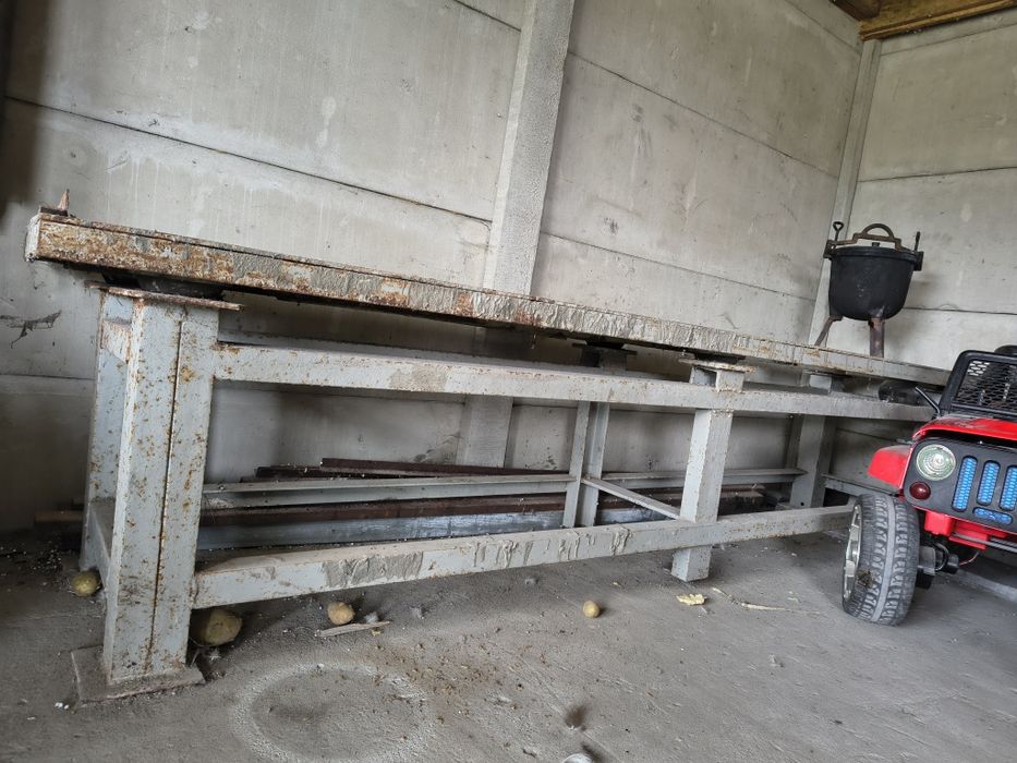 Stół wibracyjny  do kosti oraz płotów betonowych