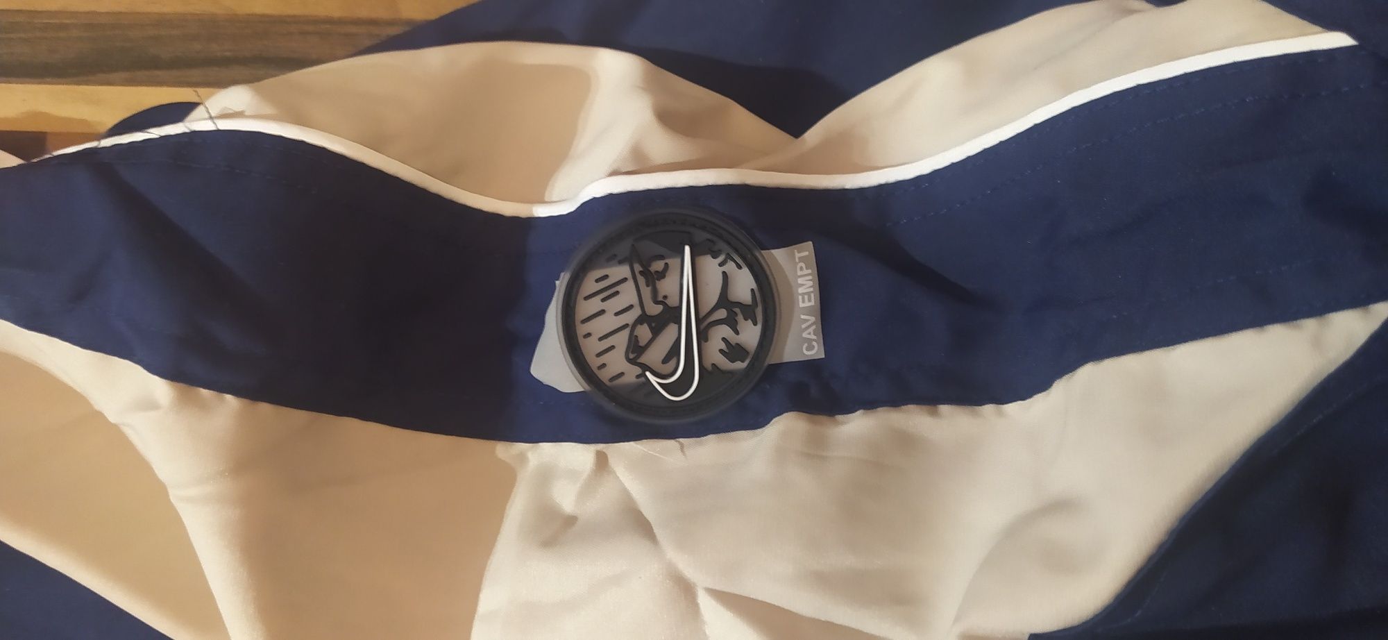 Wiatrówka nike bluza