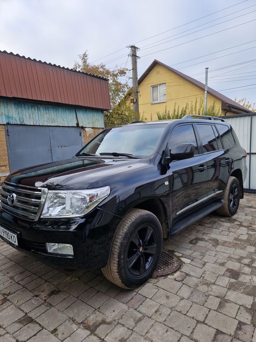 Продам Тойота Ландкрузер 200,2011 рік рестайлінг в Отличном состоянии