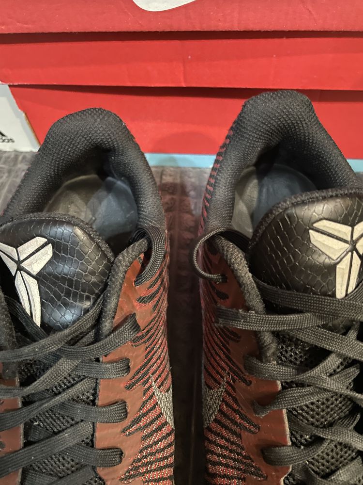 Баскетбольні кросівки Nike Kobe KB Mentality 2 44(28см) оригінал