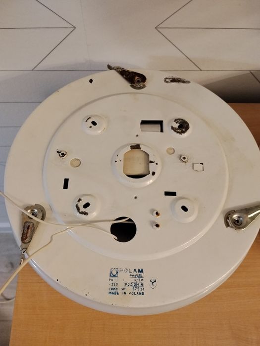 Duże plafony z czasów PRL POLAM-FAREL PK-122/1,