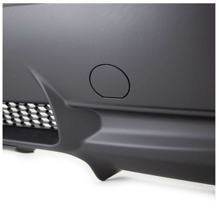 Para-choque traseiro estilo M3 para BMW Série 3 E90 sedan 2005 A 2008