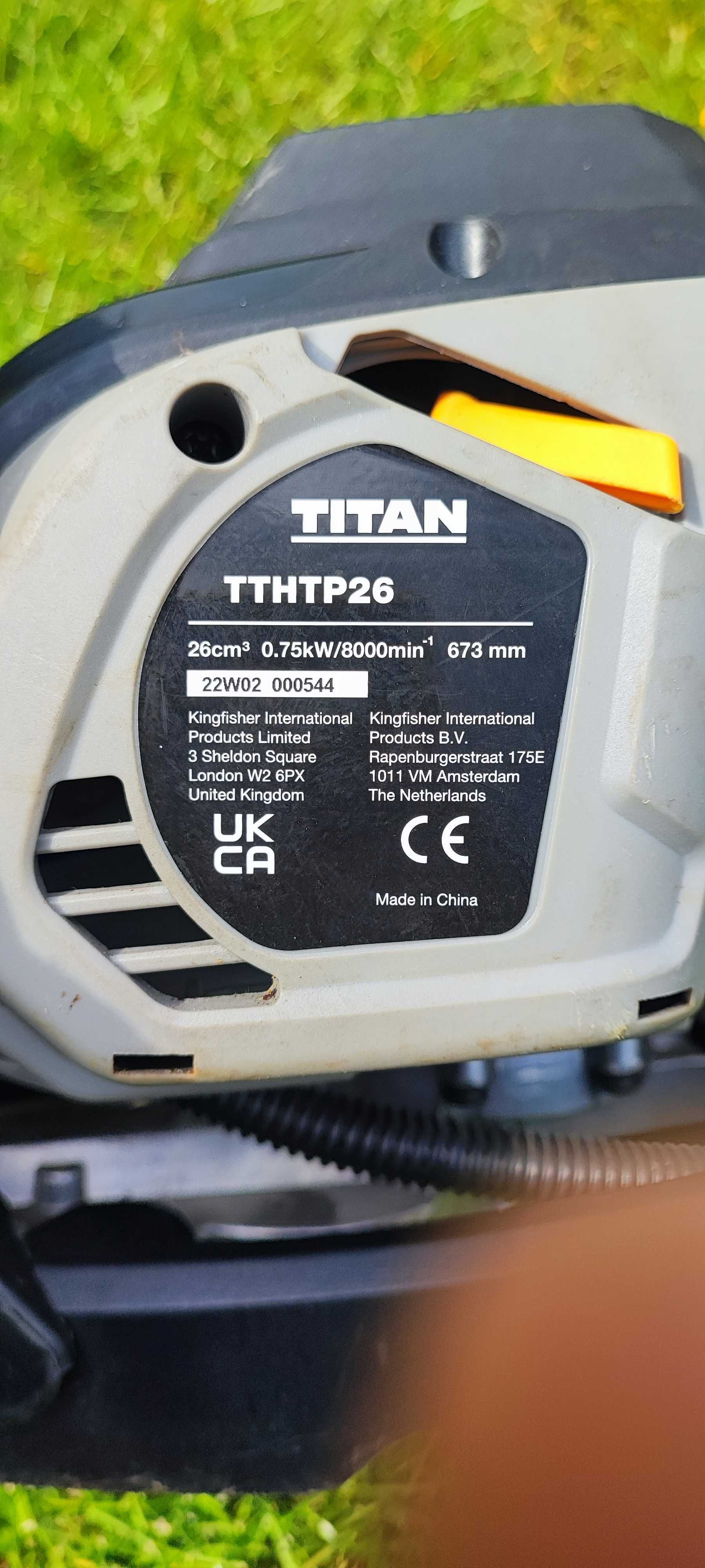 Nożyce spalinowe Titan TTHTP26 67cm 26cc
