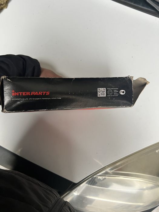 Воздушный  филтр mitsubishi -MR188657