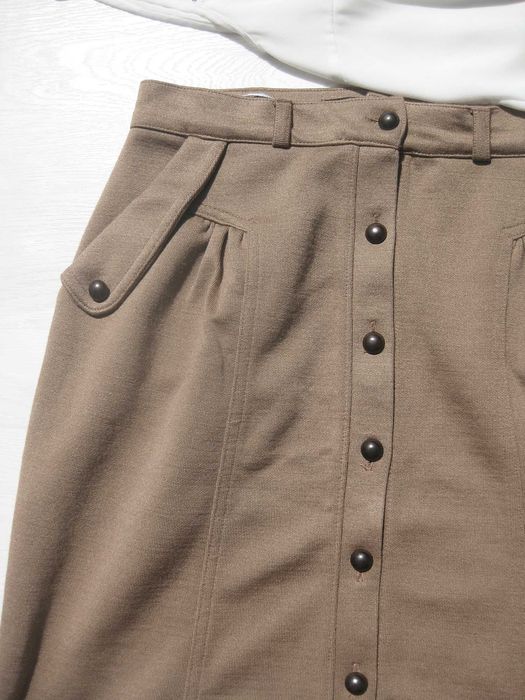 Тёплая плотная светло коричневая юбка с карманами Vero Moda S