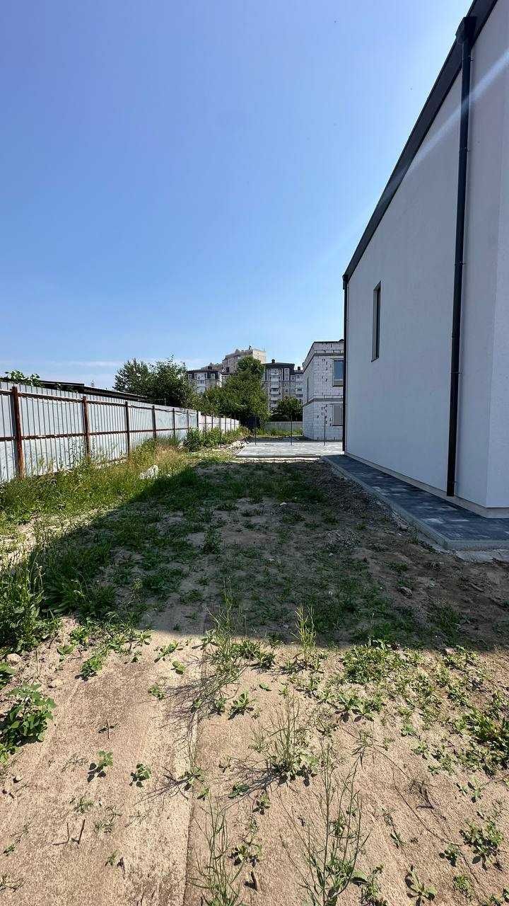 Продам Дуплекс Поруч з Гранд Бурже. Авенір Плаза у Пішому Доступі.