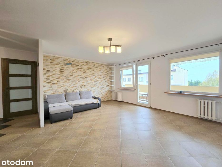 Duże mieszkanie na Osiedlu z ogrzewaniem miejskim.