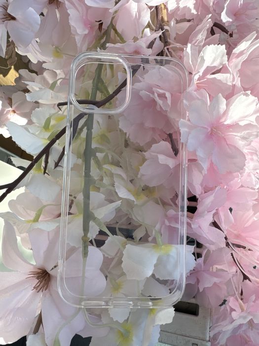 Etui Sinsay Iphone 15