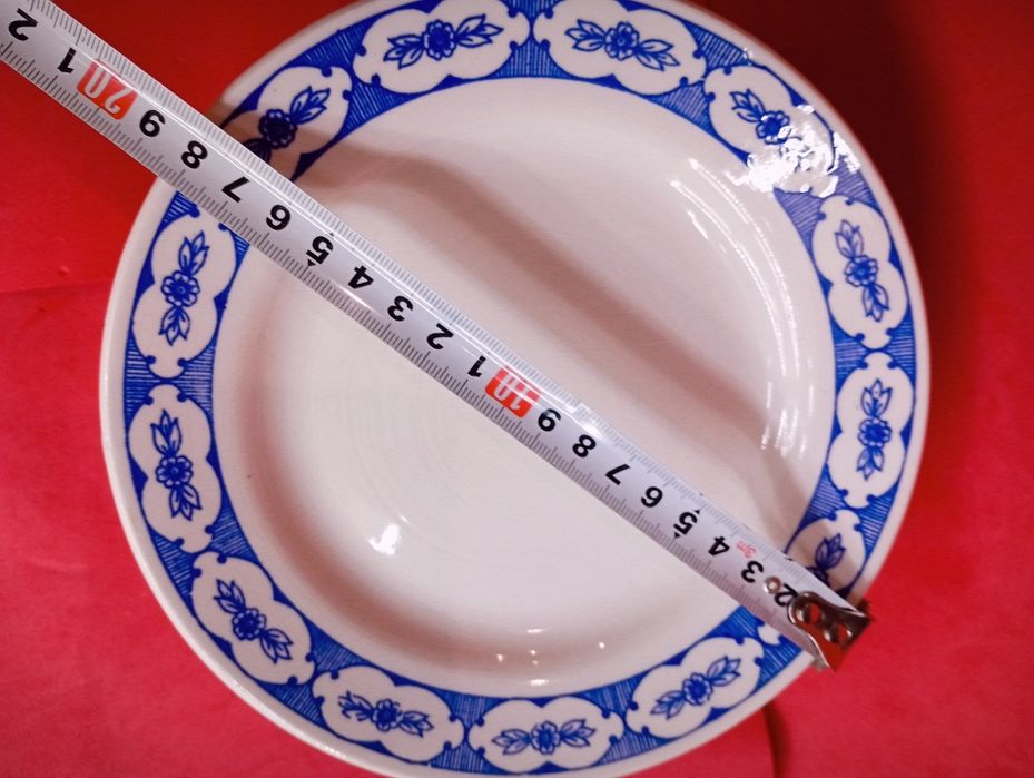 Буди нові тарілочки