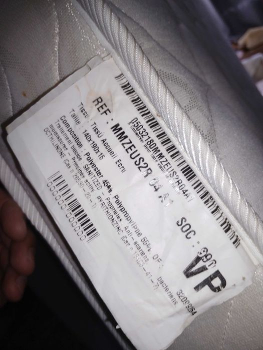 Jogo mesa ,colchão casal etc