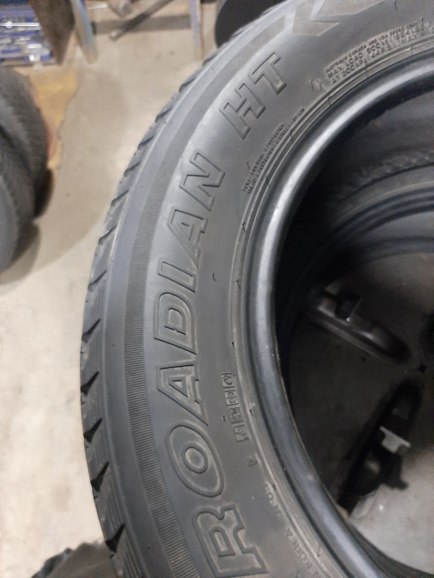 Шини Nexen  245/60 R18 104H всесизонка.