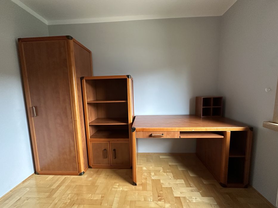 Zestaw mebli.