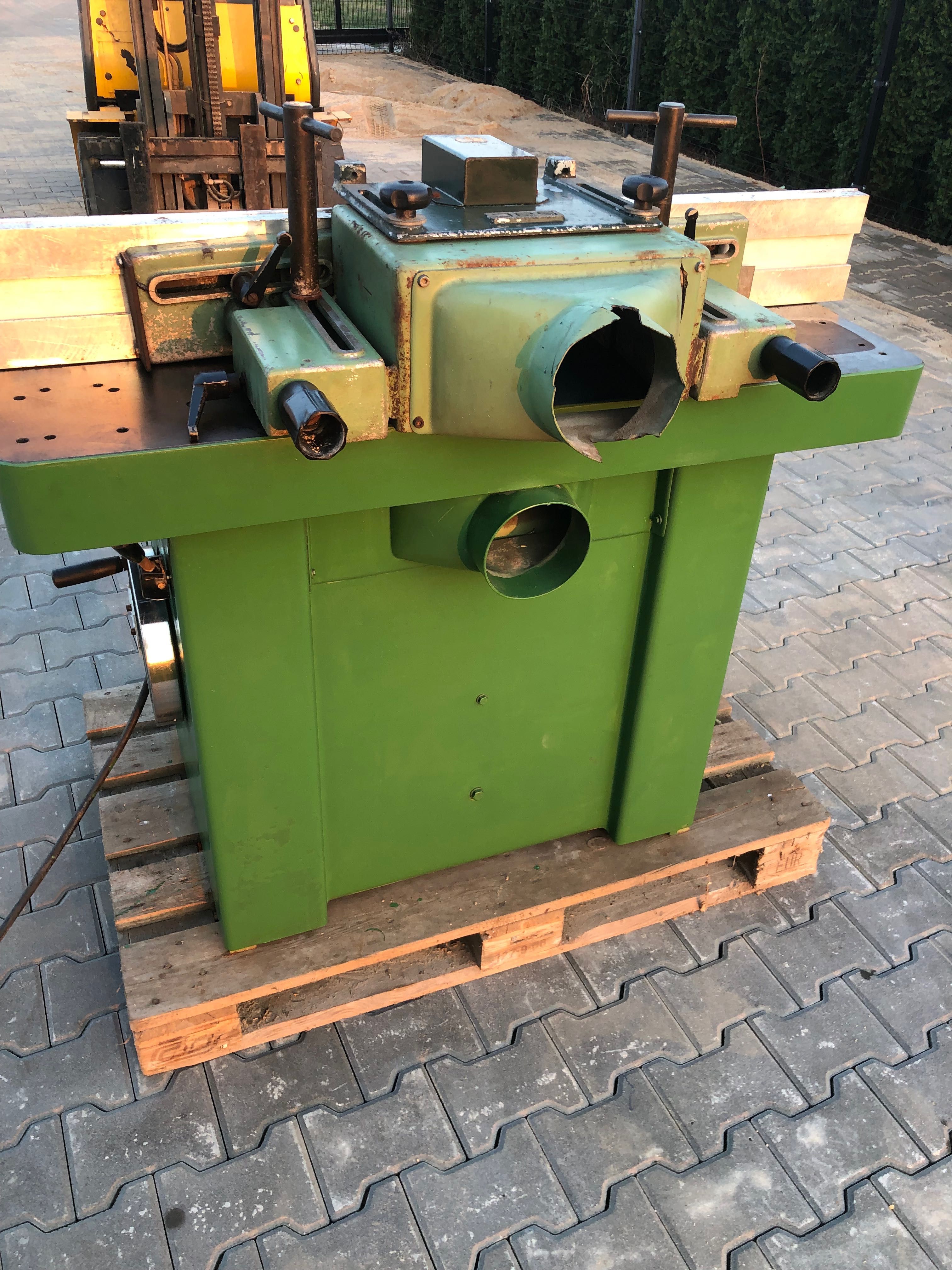 Frezarka dolnowrzecionowa SAC TS 120