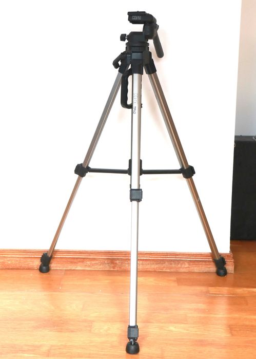 Tripé Kisn TPV2 em muito bom estado