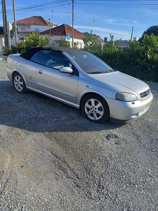 Vendo opel descapotável 2004 bom estado  matricula Suíça, sem document