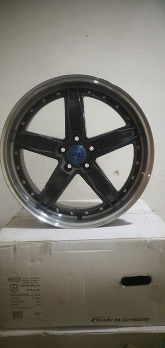 Felgi NOWE 4szt. 19' 5x112  DOTZ  SP5 dark