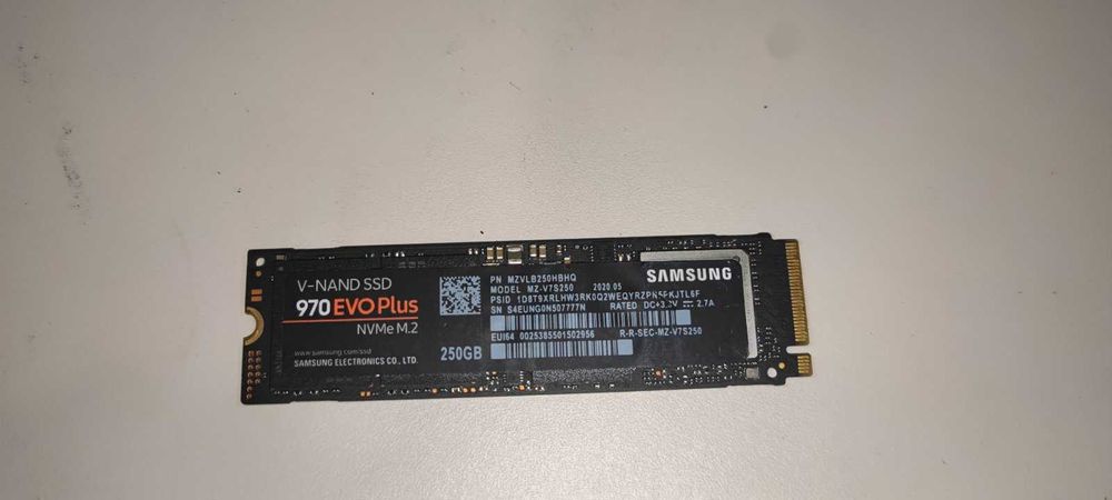 SSD - Samsung M.2 NVMe 970 EVO Plus 250 Gb