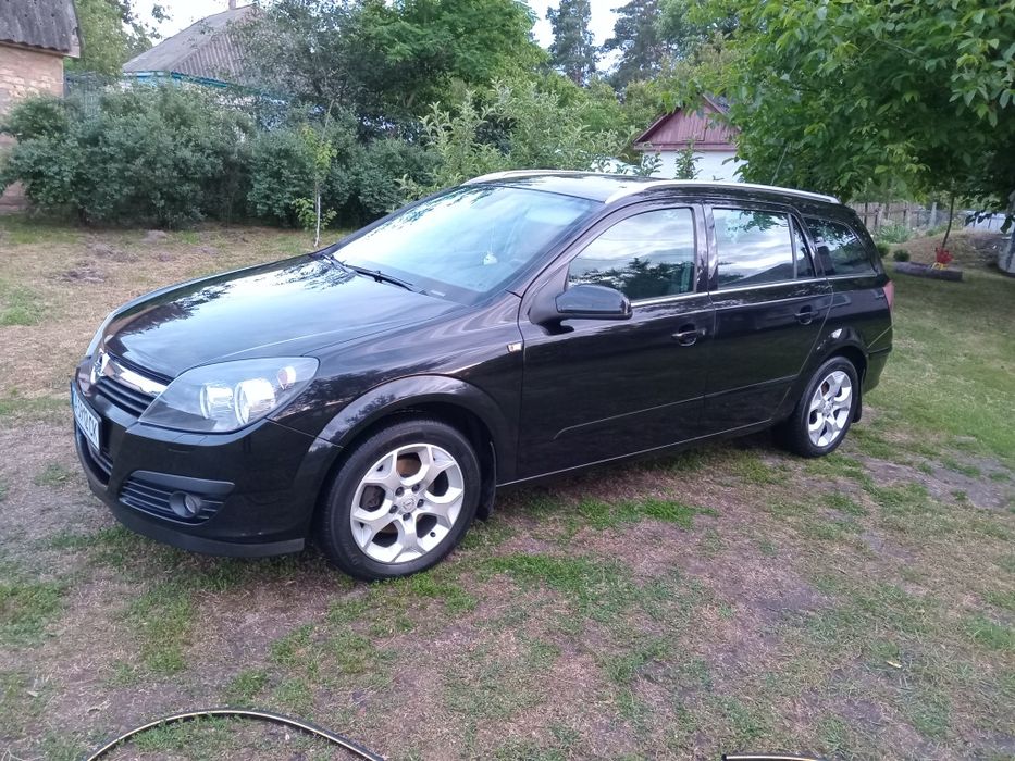 Продам Opel Astra H