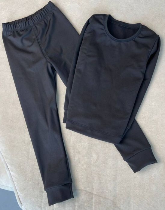 Продам дитячу термобілизну "EVAN"