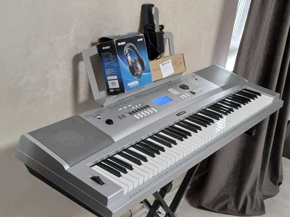 Синтезатор Yamaha DGX-230 фортепіанного типу !!! + Подарунки!