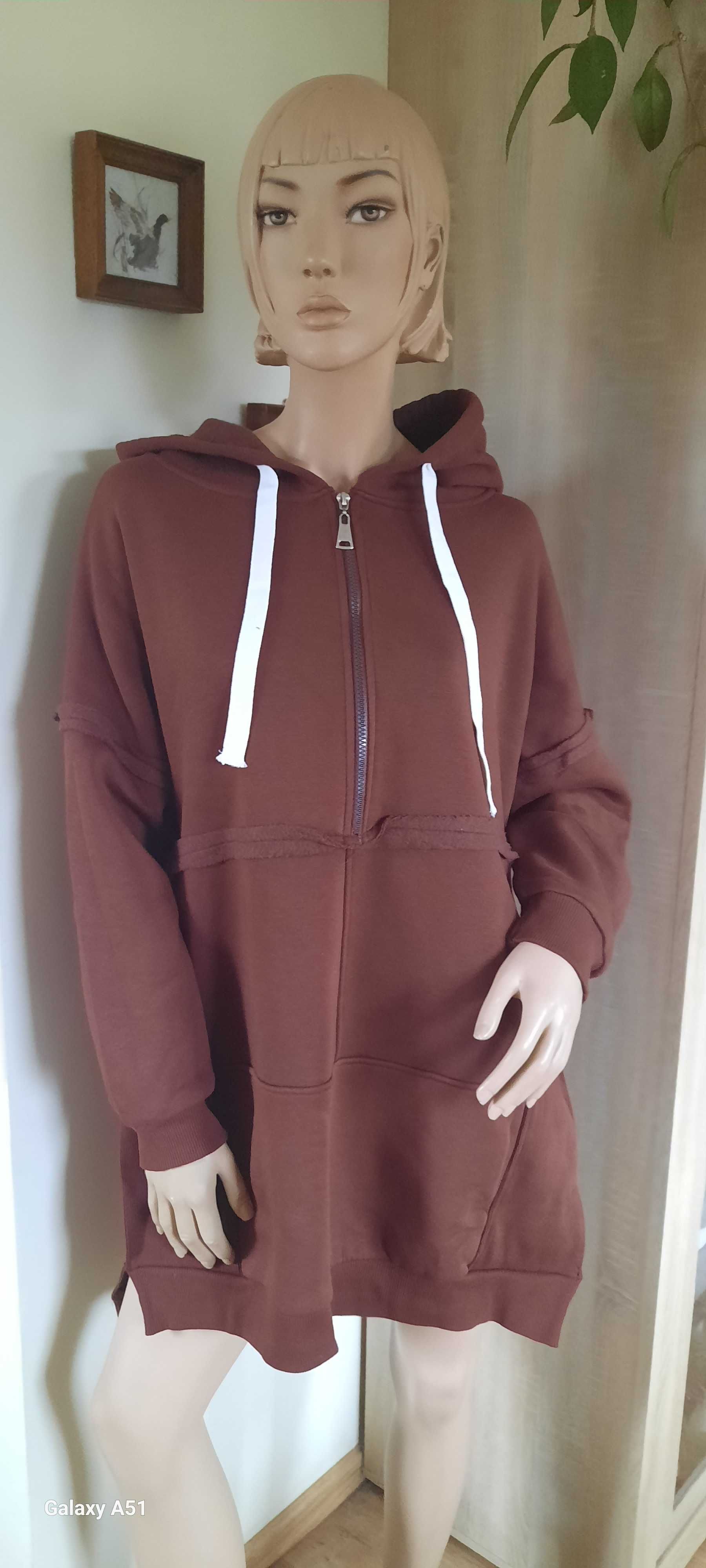 Bluza oversize rozcięcia po bokach kaptur