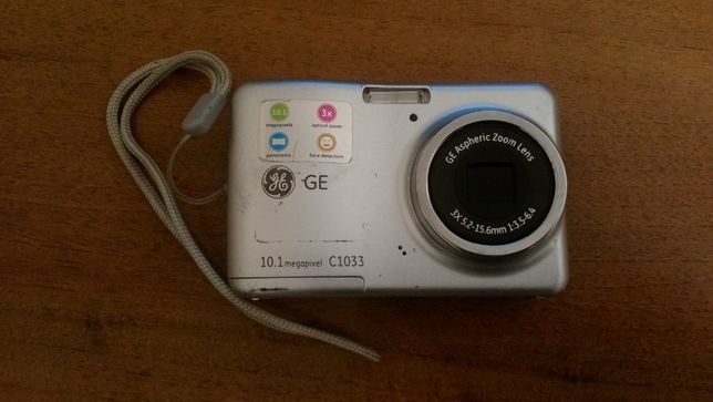 Цифровая камера С1033