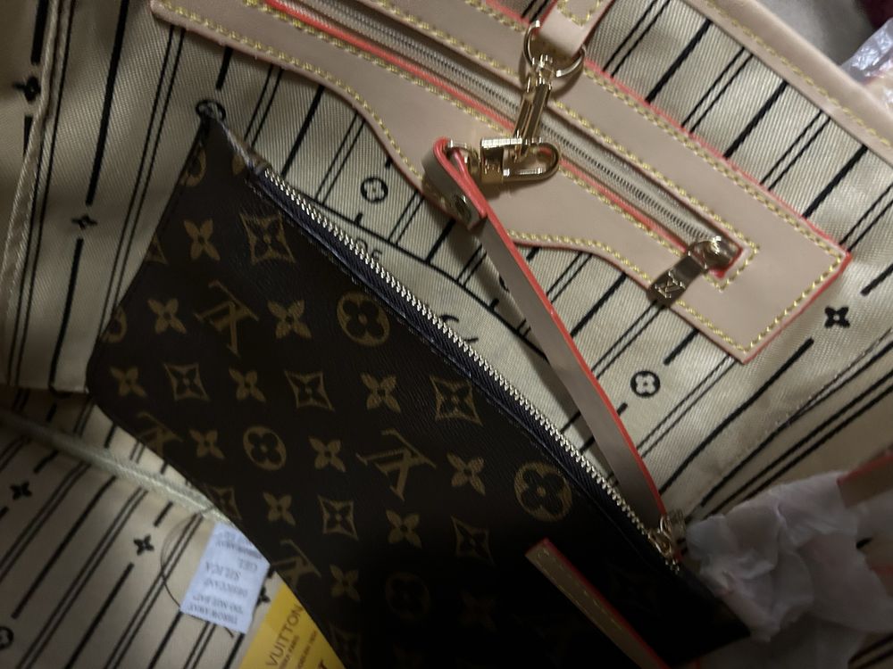 Louis Vuitton Neverfull Monogramas