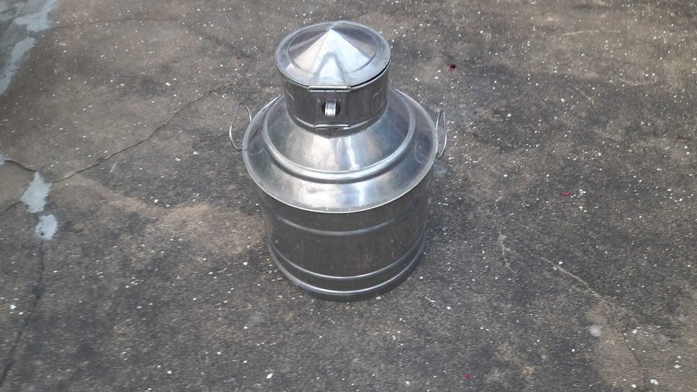 Bidons azeite antigos em inox