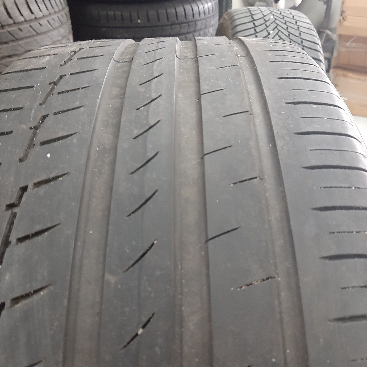 Opony Letnie Continental 235/40R18 95Y XL