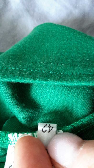 Тепле плаття розмір 42 (S) зелене, тепле