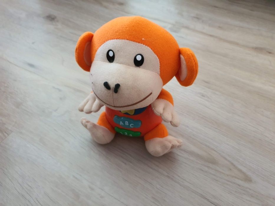 Maskotka małpka - grająca