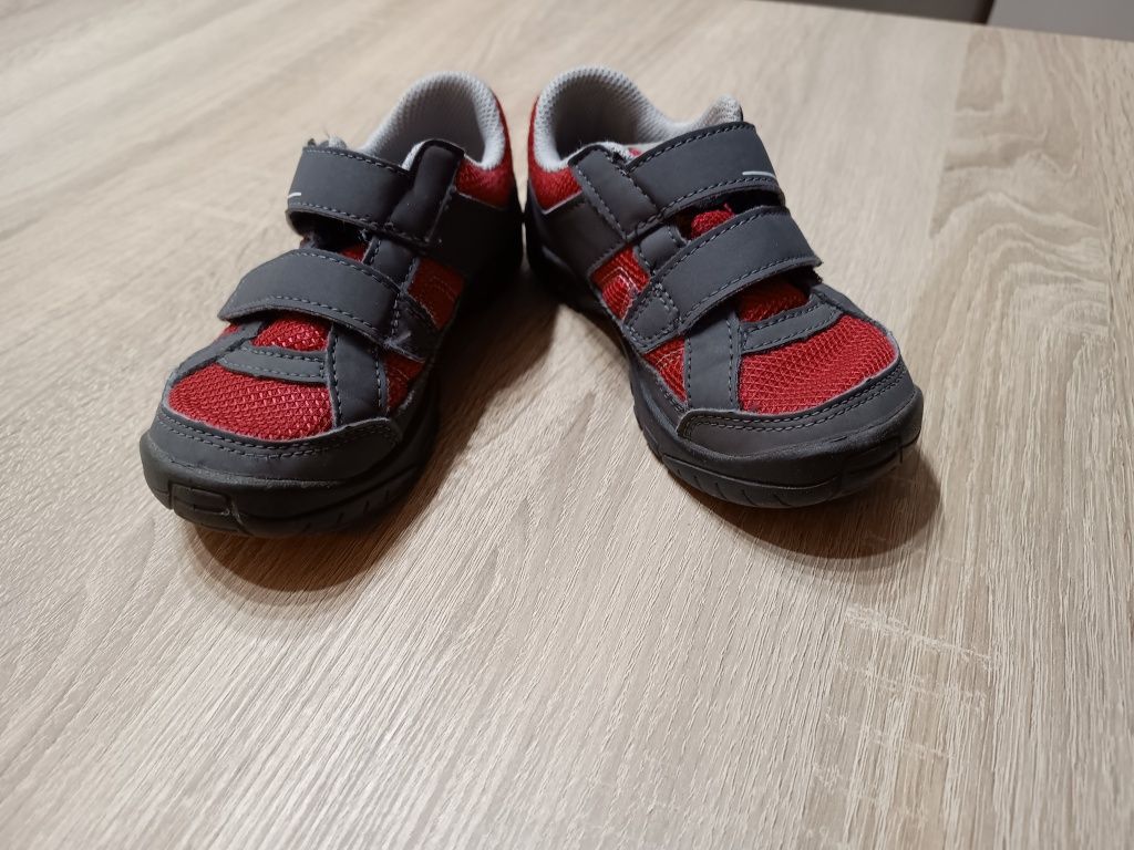 Buty dziewczęce QUECHUA Decathlon rozm.27