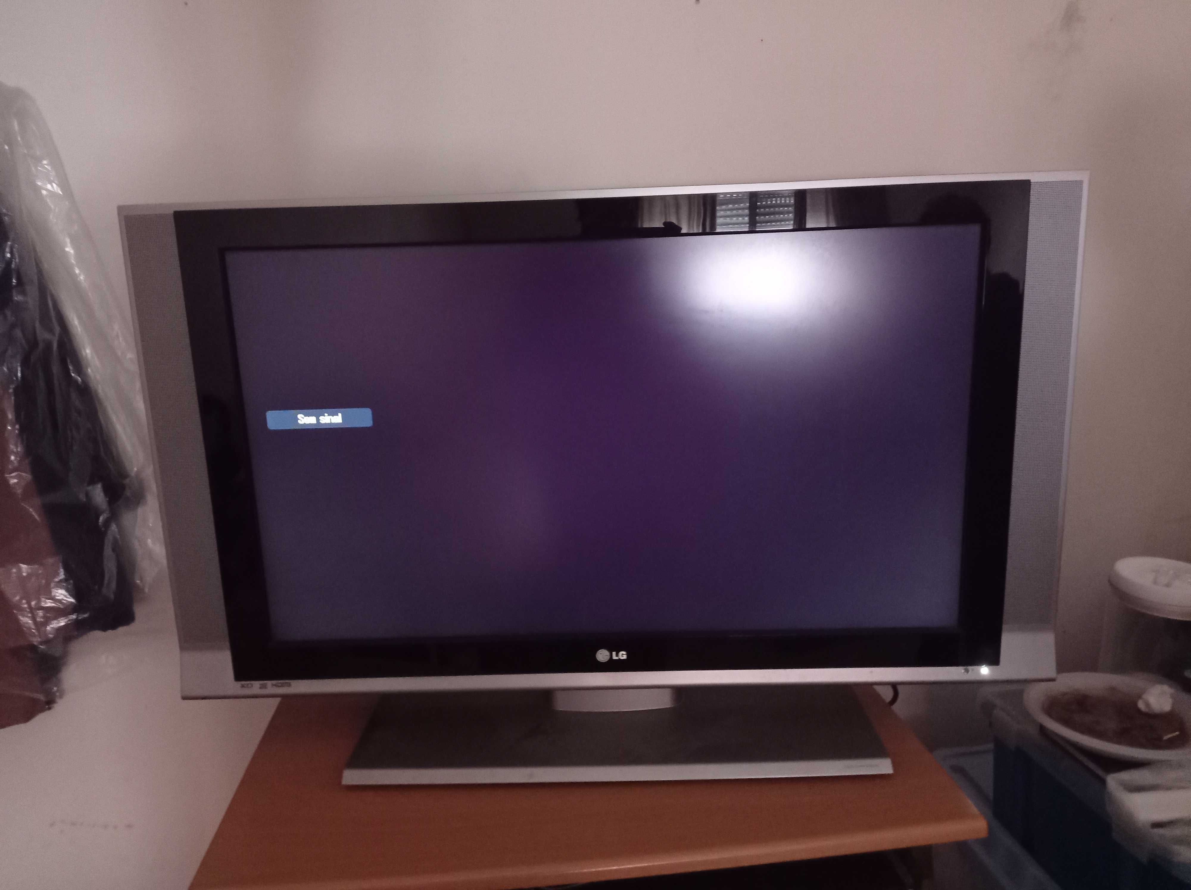 TV LG 37 excelente