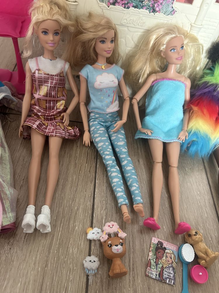 Lalki Barbie z dodatkami i domkiem