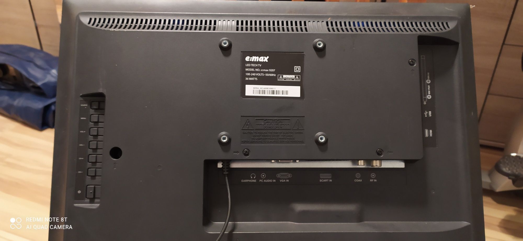 Telewizor LED 21 cali E:MAX 9207 uszkodzona matryca